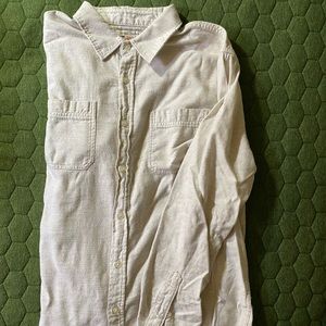 Casual long sleeve shirt